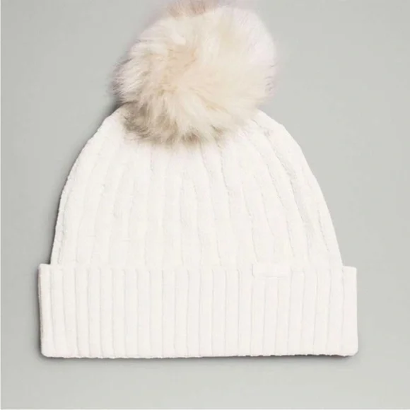 Lululemon cable knit Pom Pom beanie NWT ivory Lululemon Cable Knit Pom Beanie NATI Natural Ivory OS Cozy  main image 4